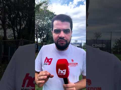 Matías Viña foi apresentado pelo CRUZEIRO na tarde desta terça-feira na Toca da Raposa 2.